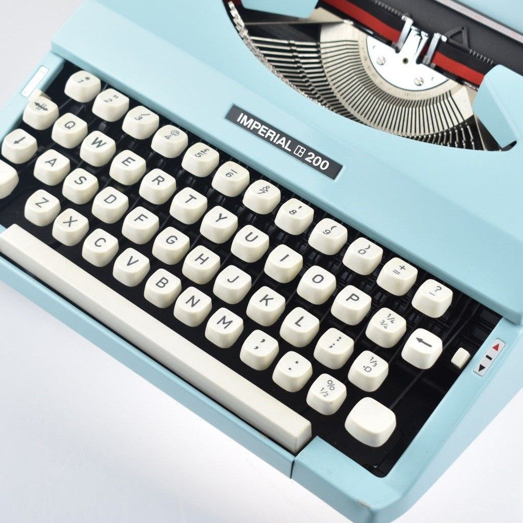 Imperial 200 Portable Typewriter