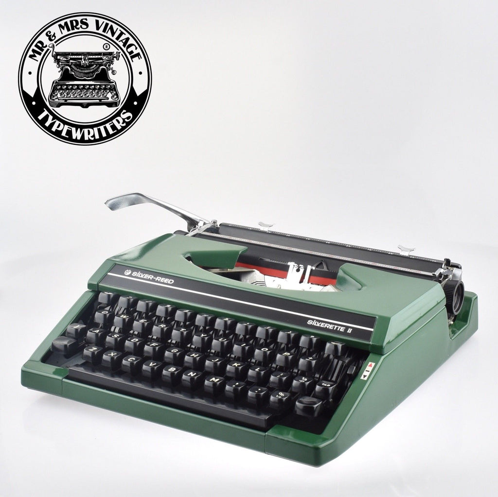 Silver Reed Silverette Typewriter 