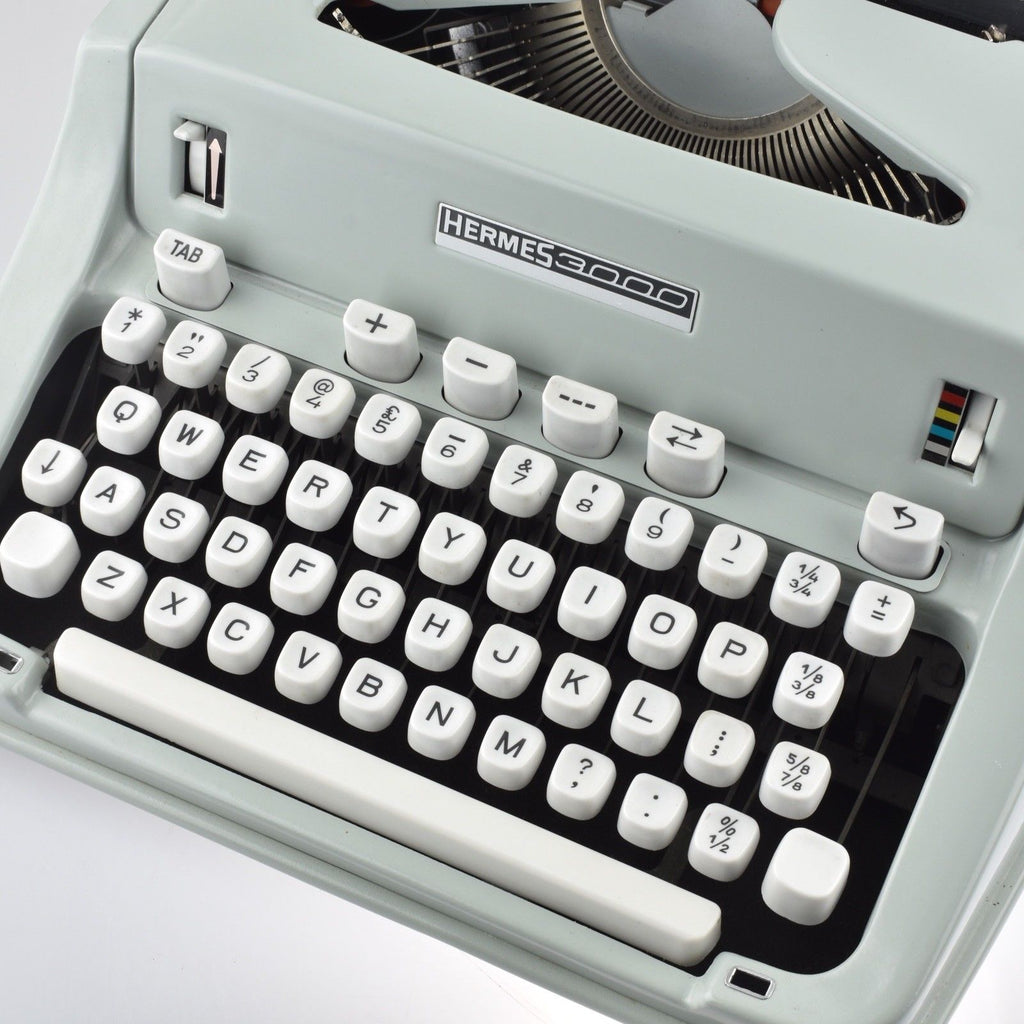 Serviced Working Hermes 3000 Typewriter