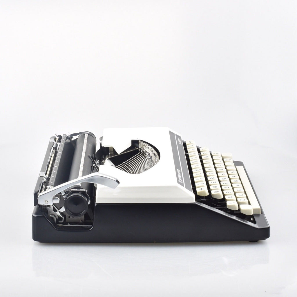 Silver Reed Typewriter Seventy