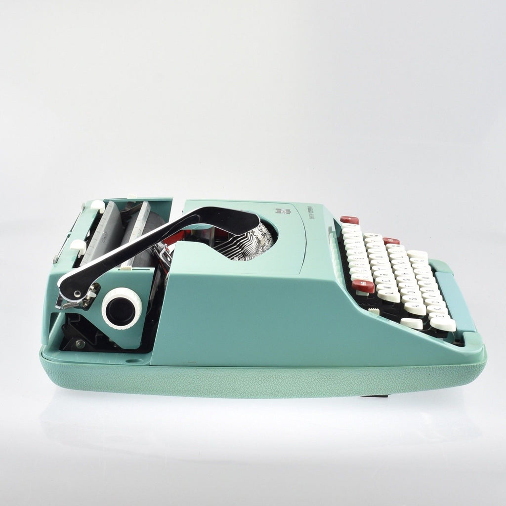 Smith Corona Corsair Typewriter