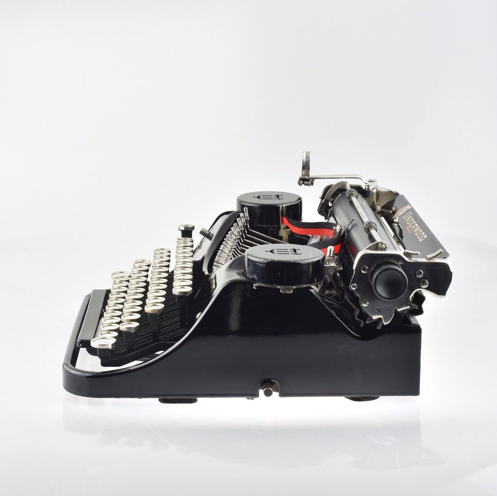 Underwood standard portable Typewriter 