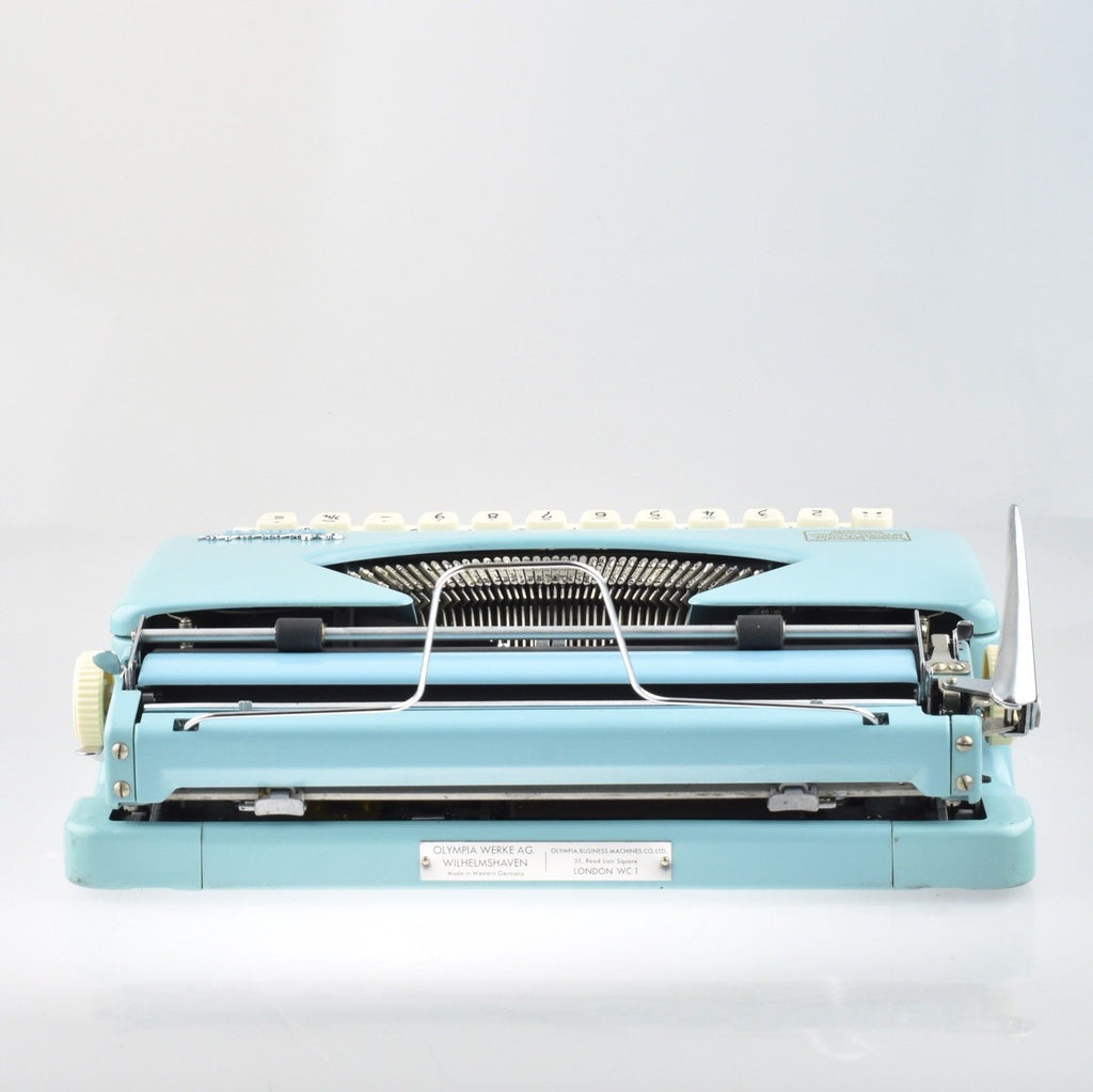 Olympia Splendid 33 Typewriter