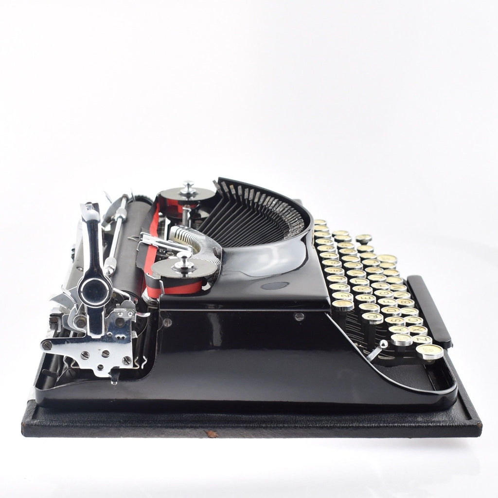 Imperial Good Companion Model 1 typewriter
