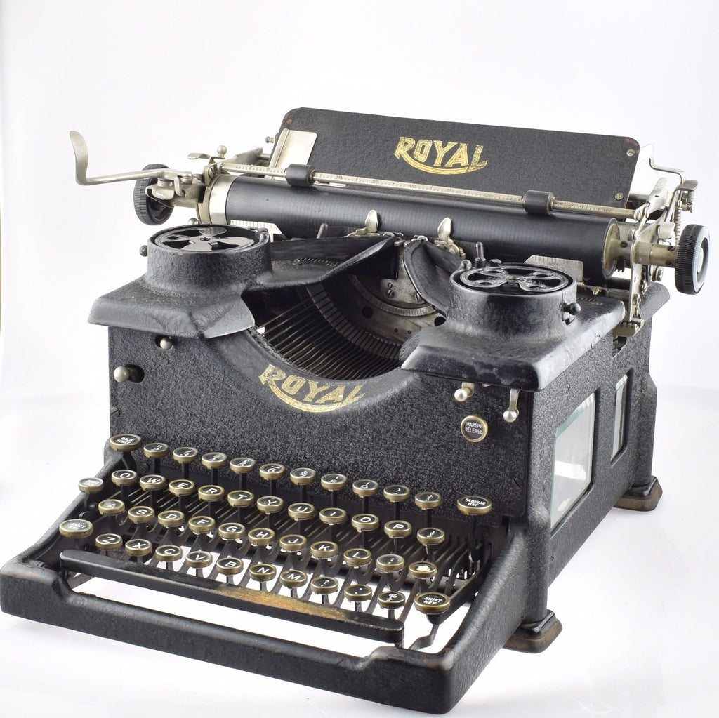 Professionally Serviced Working Royal 10 Desk Typewriter