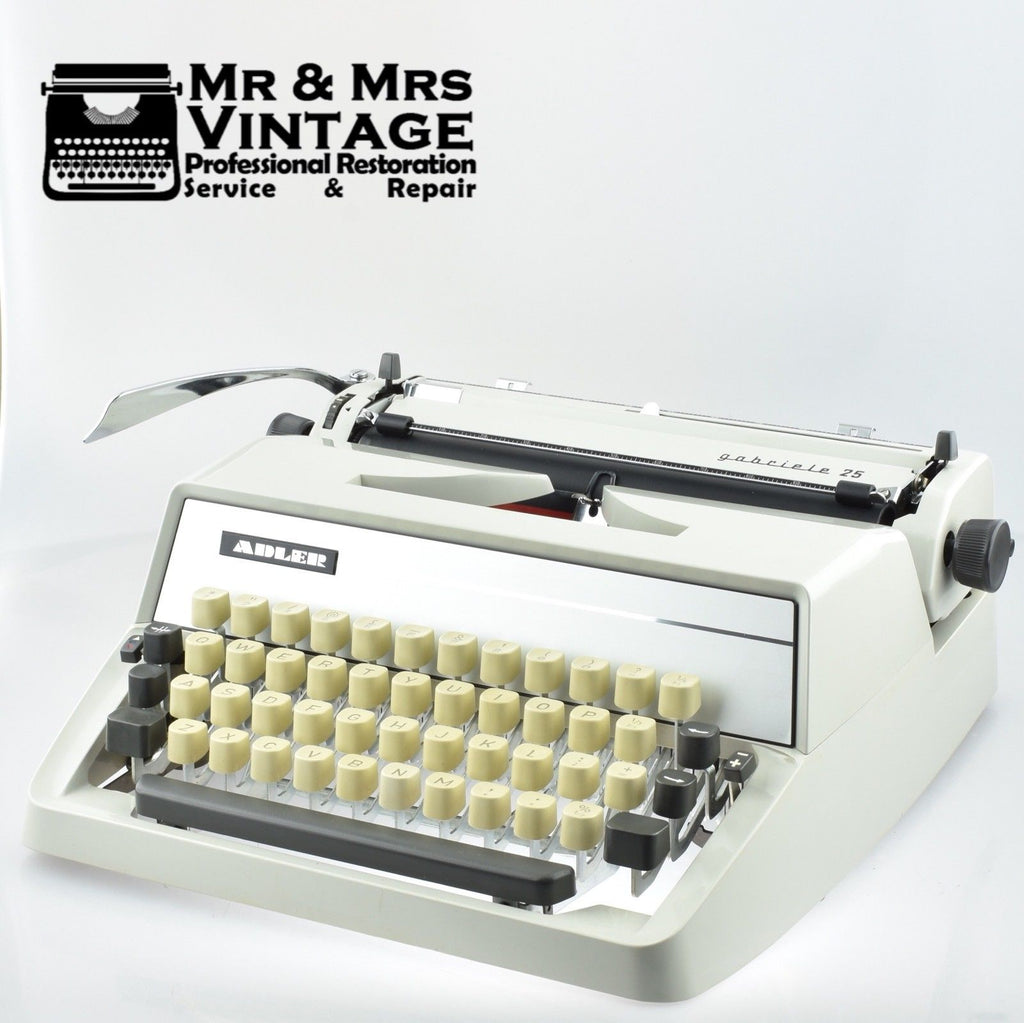 Adler Gabreile 25 Typewriter