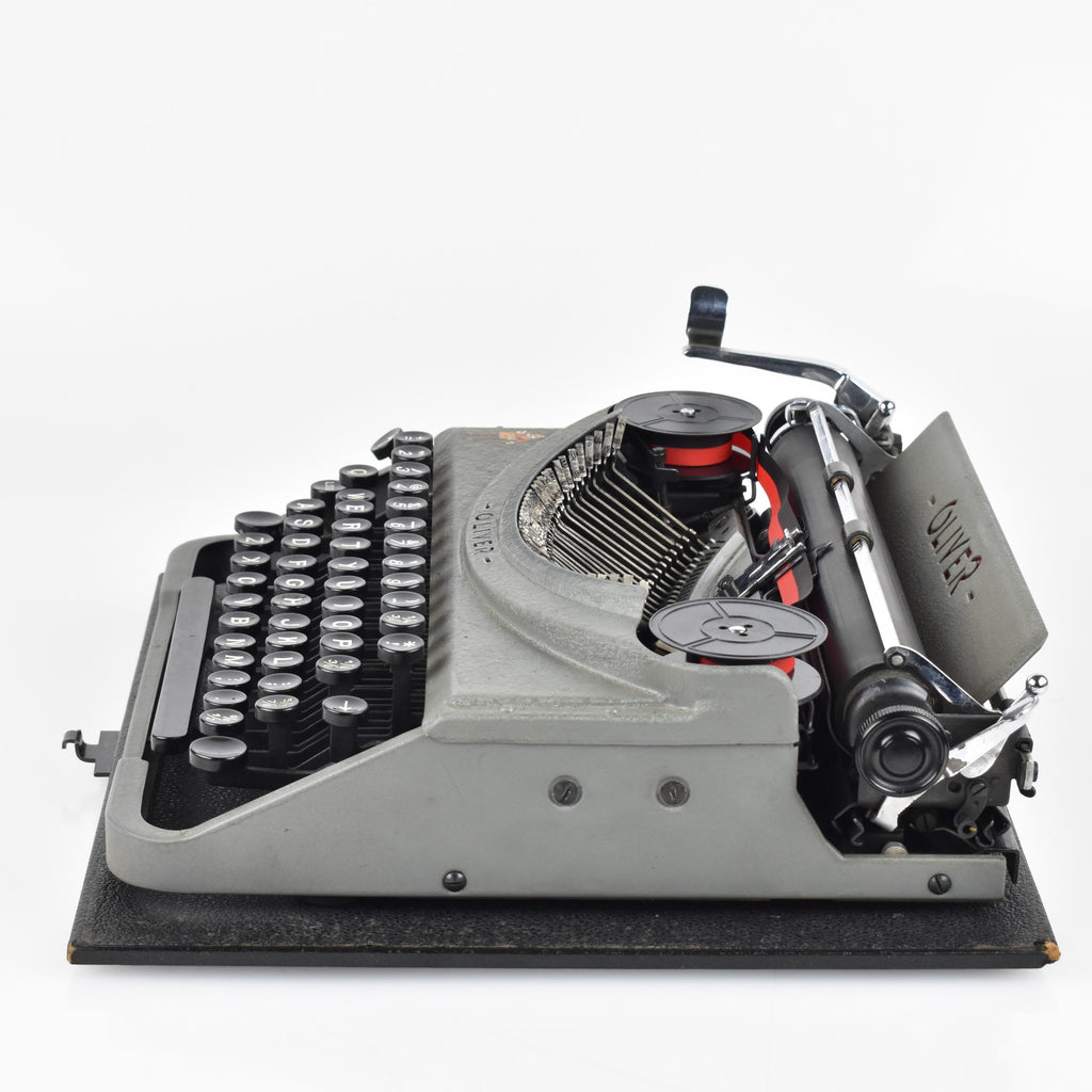 Oliver portable Typewriter
