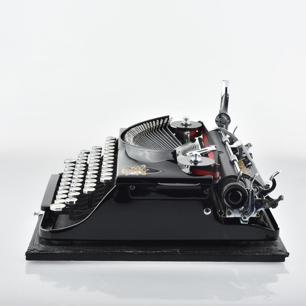Imperial Good Companion Model 1 Typewriter