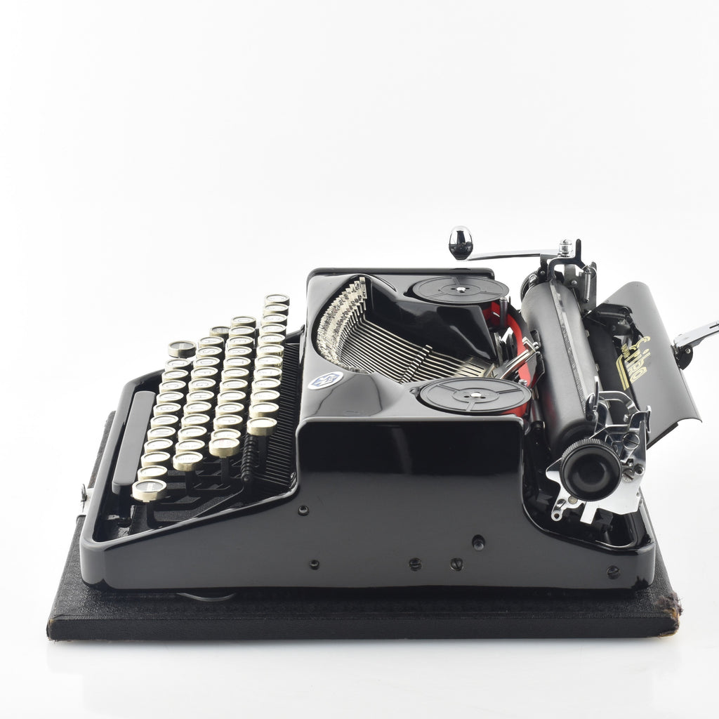 Erika Model 5 Typewriter