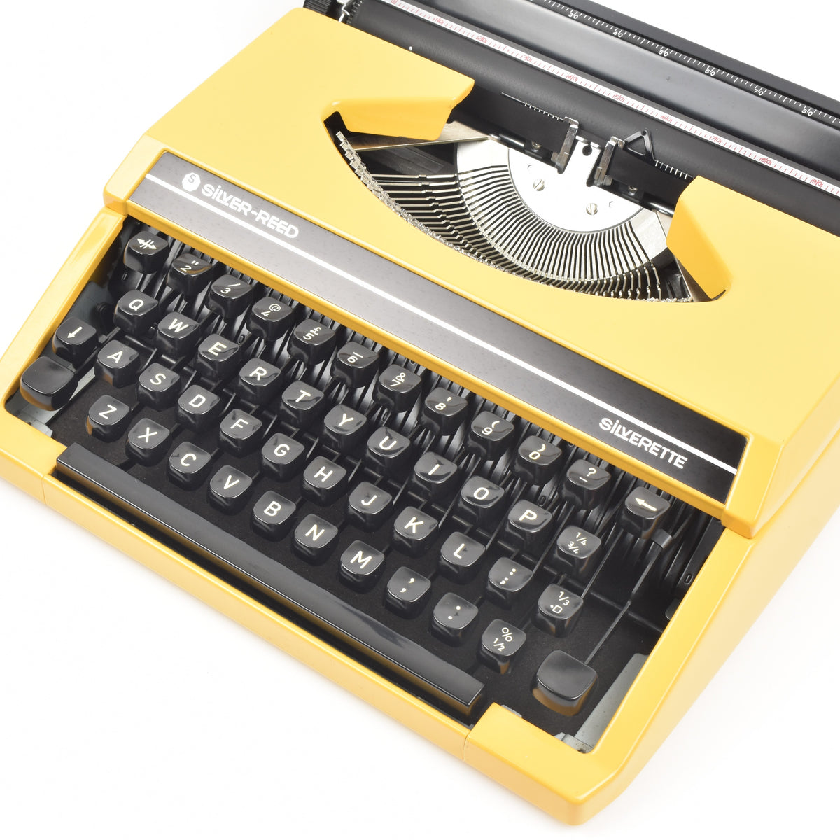 Silverette Typewriter by Silver Reed – Mr & Mrs Vintage Typewriters ltd