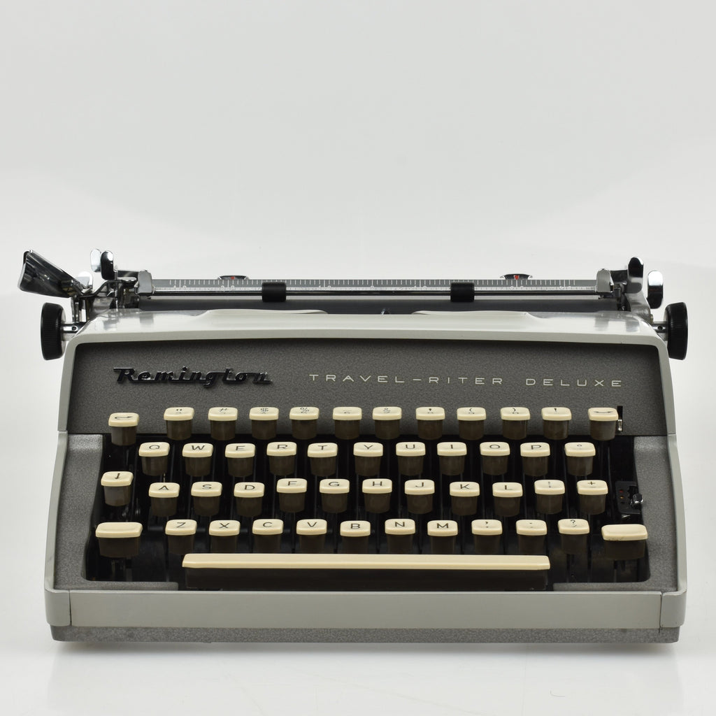 Remington Travel-Riter Deluxe Typewriter 