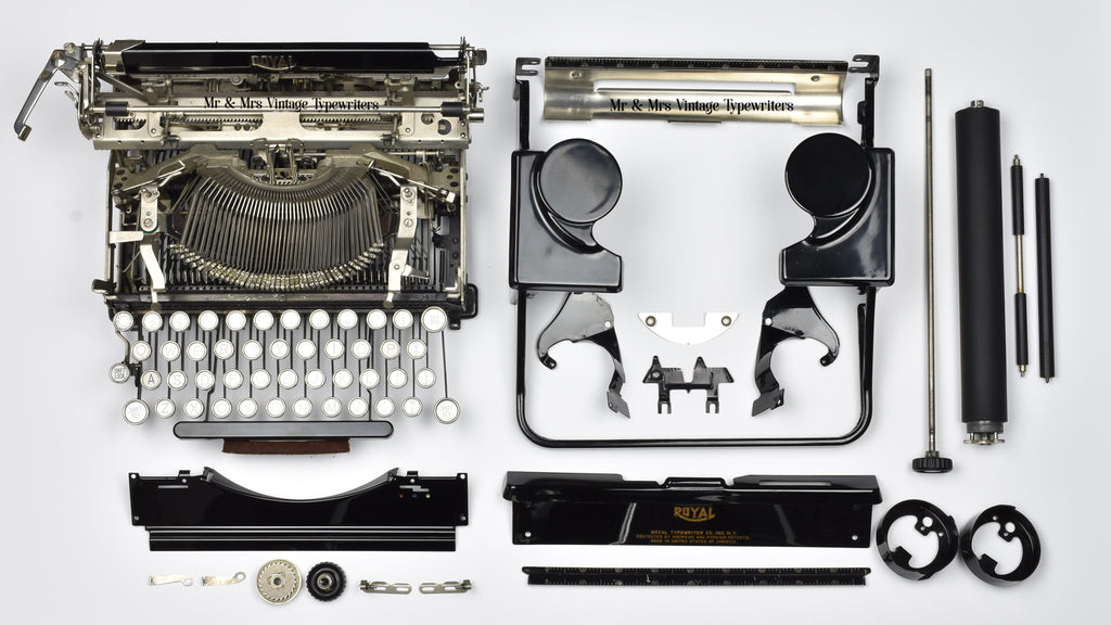Royal P Typewriter dismantle 
