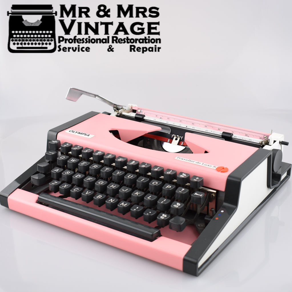 Olympia Traveller typewriter PINK
